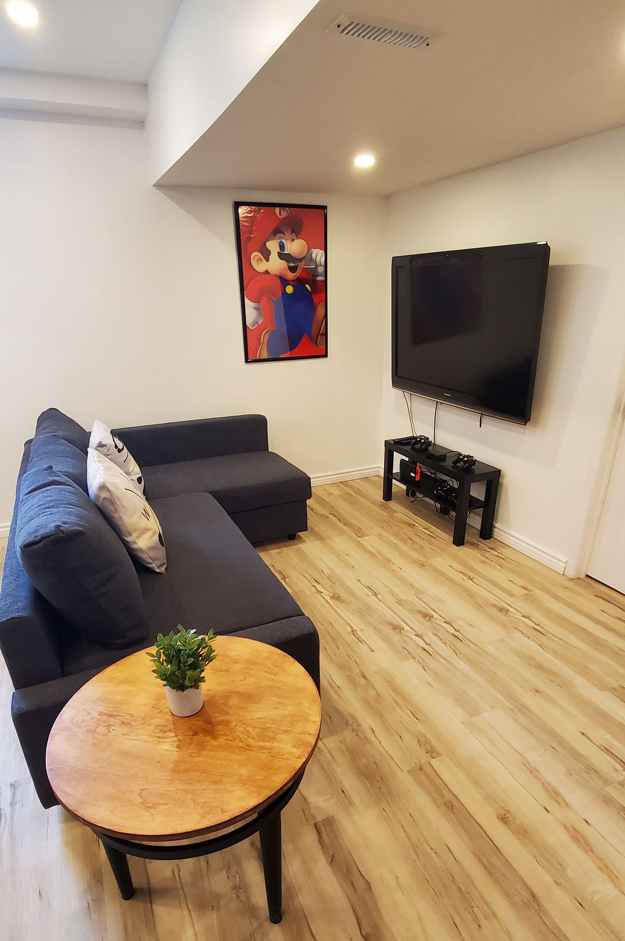 Chalet Nantel entertainment area